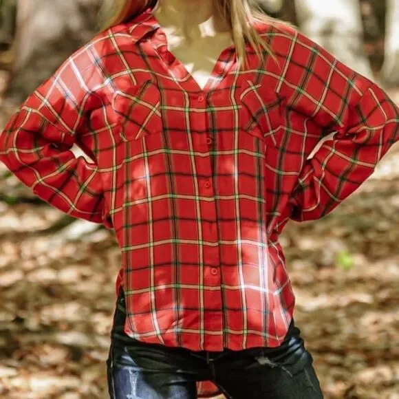 Button Down Plaid Top‎ - Picture 2 of 16